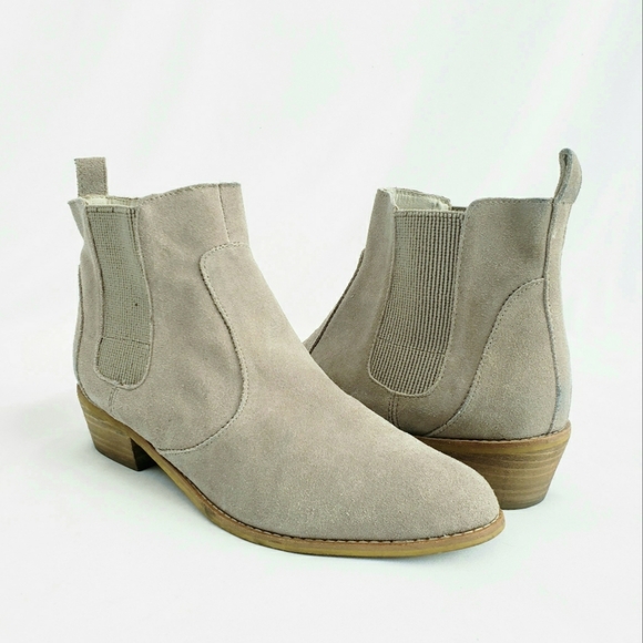GAP Shoes - *Last Chance* GAP Chelsea Western Ankle Booties Taupe Suede Low Heel Size 11